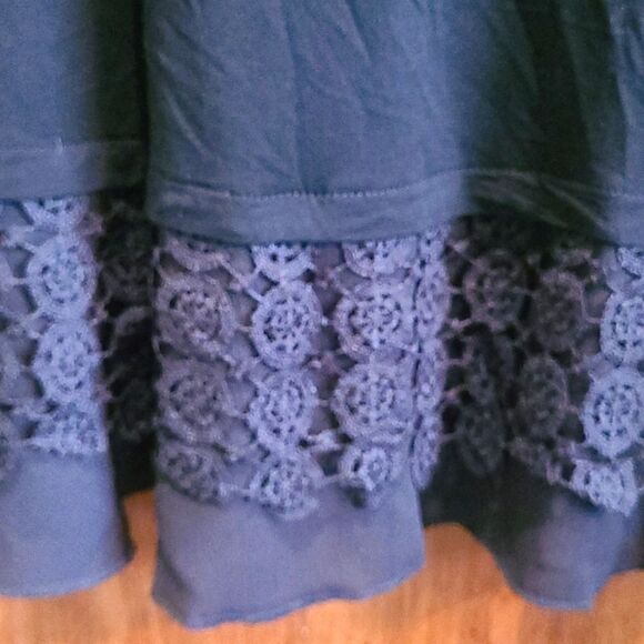 NWT Sharon Young Women's Long Sleeve Black Embroidered Blouse Size S - Picture 3 of 5